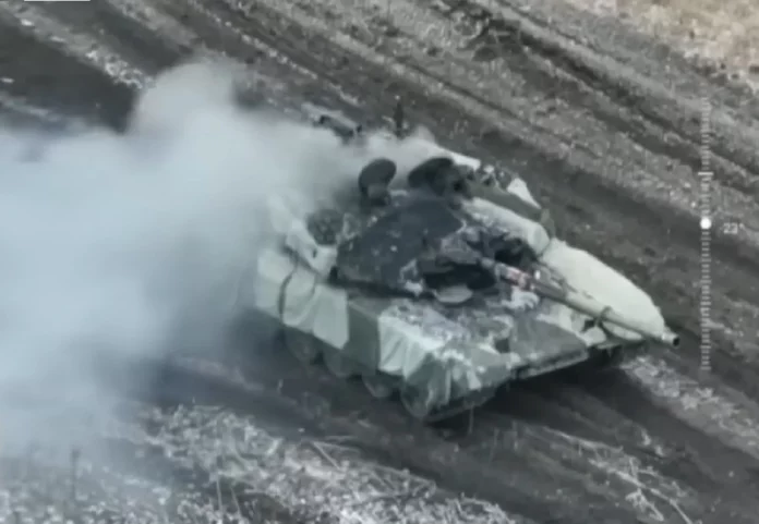 Українські війська підірвали російський Т-90М з безвідкатної гармати АТ4