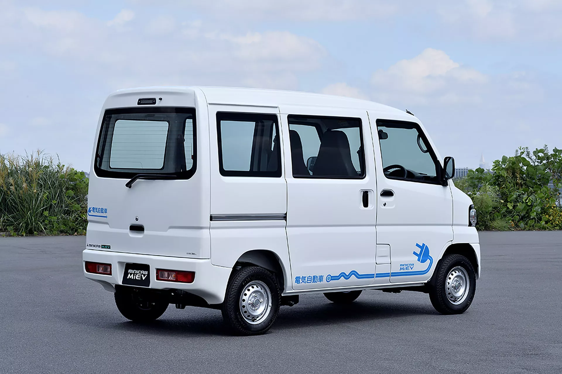 Mitsubishi Minicab MiEV