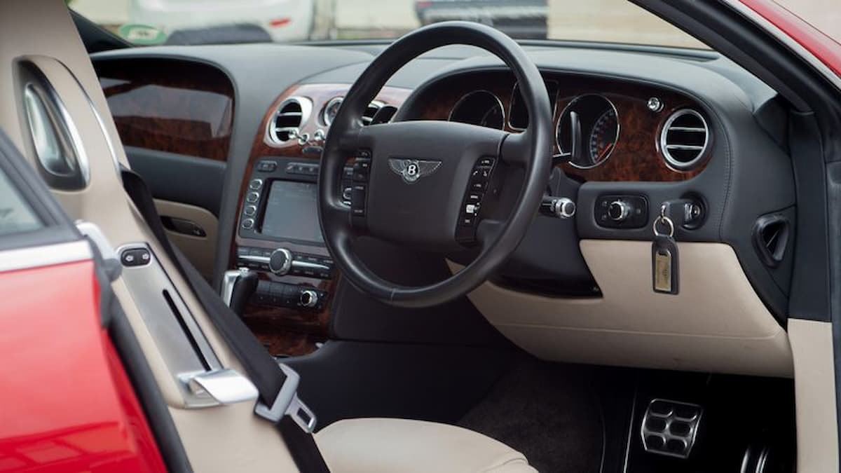Bentley Continental W12 GT
