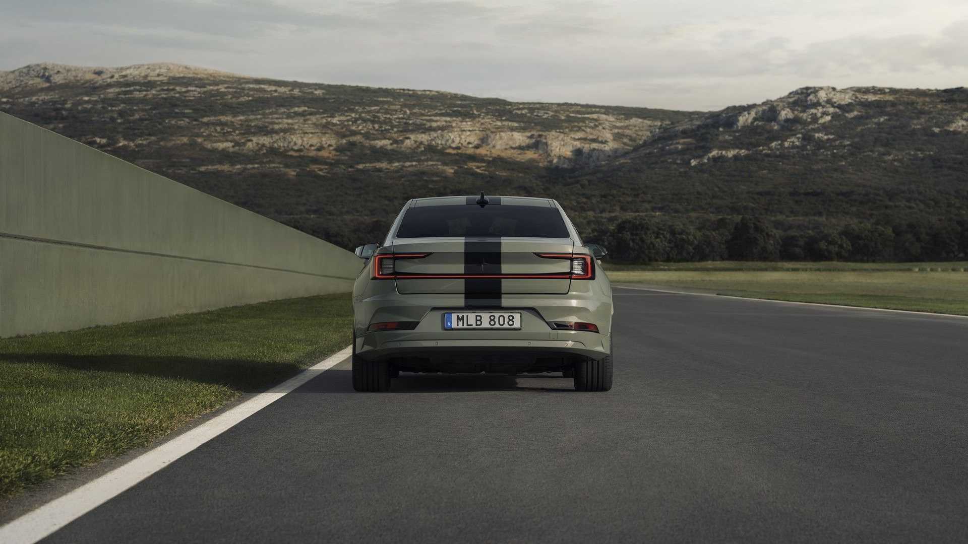 Volvo та Geely представив новий електрокар потужністю 476 к.с.