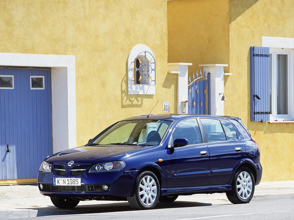 Nissan Almera