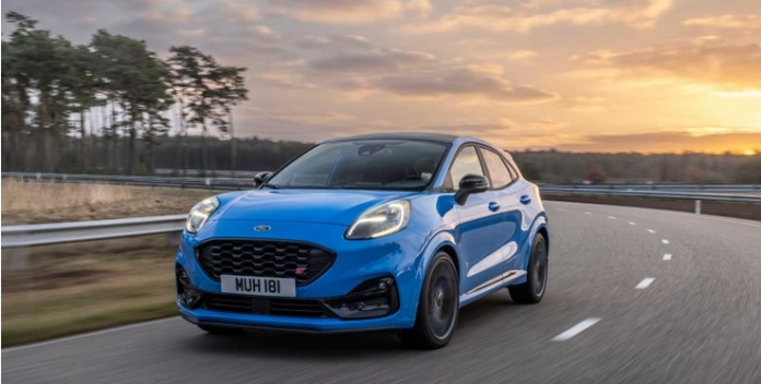 Ford явив світу стильний спортивний кросовер Puma з витратою 6,3 л на 100 км (фото)