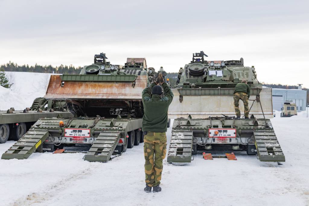 З Норвегії до України прямують танки Leopard: що входить в пакет допомоги