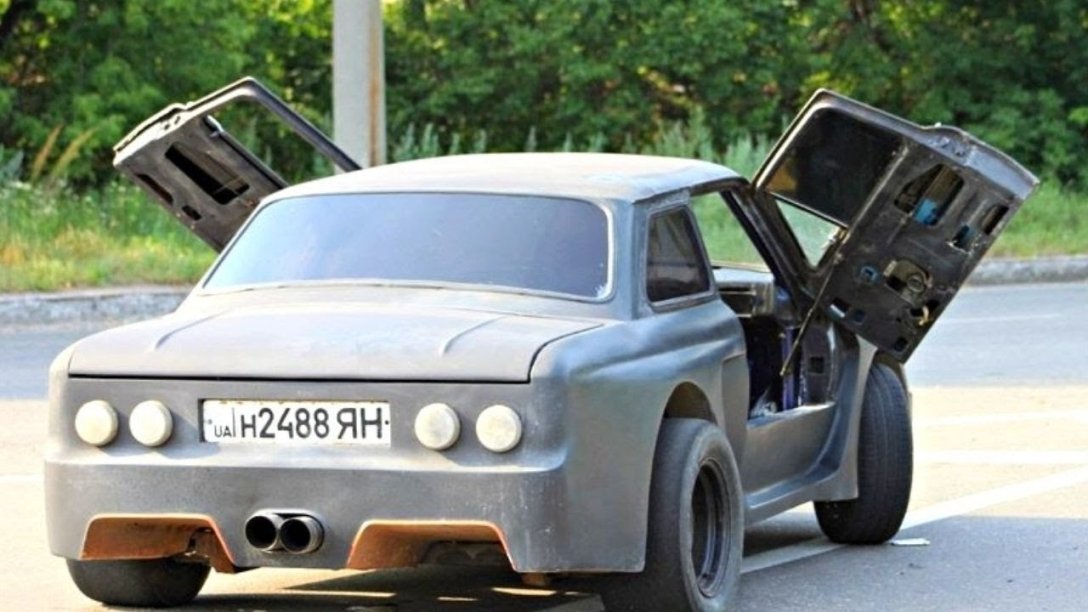 Як виглядає тюнінгований іржавий "Запорожець" з дверима, як у Lamborghini та гальмами від BMW 735i