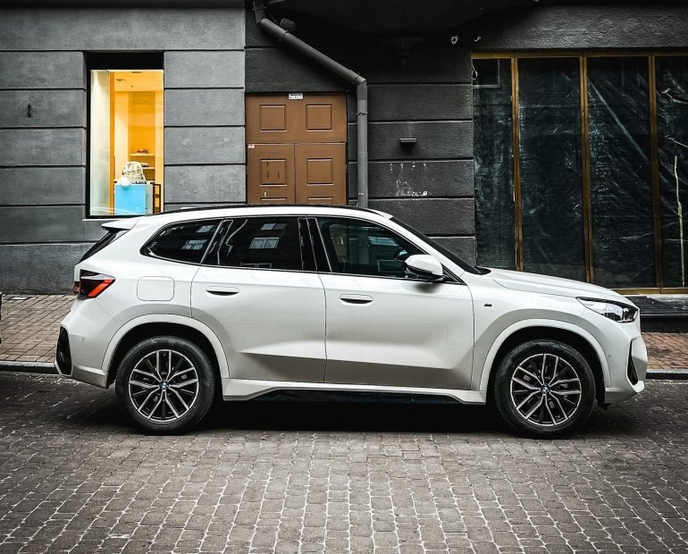 В Києві помічено новенький кросовер BMW третього покоління