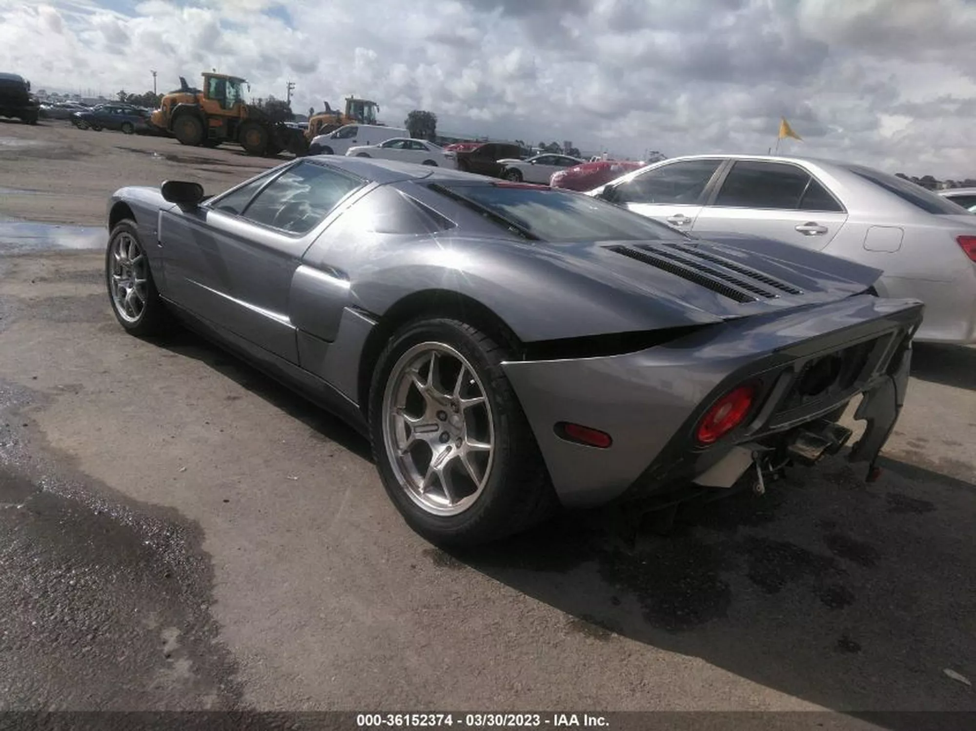 Ford GT