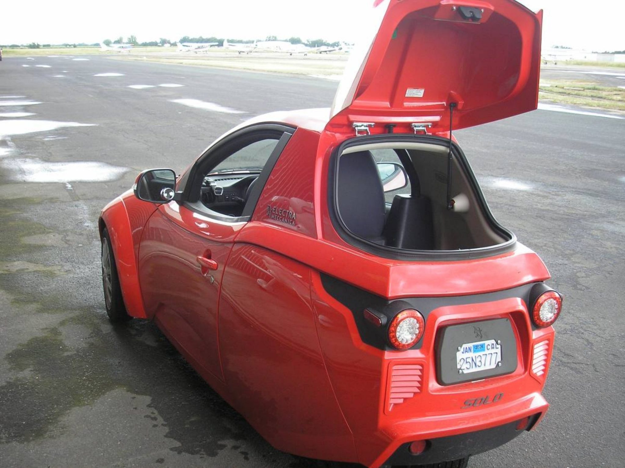 Electra Meccanica Vehicles Solo