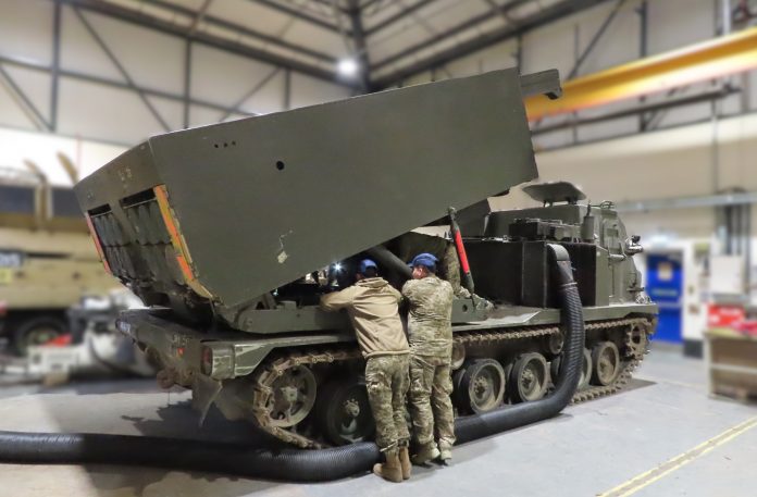 РСЗВ M270