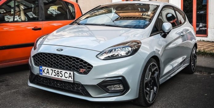 В столиці помітили унікальний Ford Fiesta ST з турбомотором EcoBoost