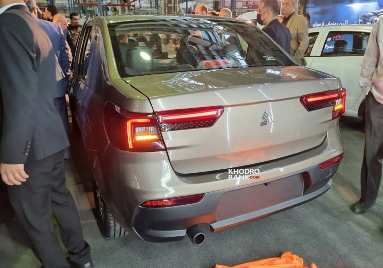 Renault Logan першого покоління відновлює своє виробництво