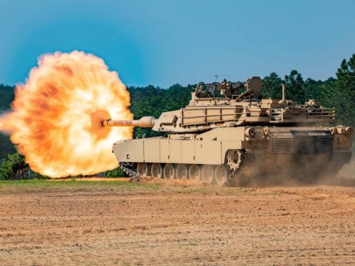 Танк ABRAMS