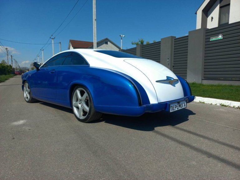 Українські майстри за $25 000 зробили неймовірний тюнінг Mercedes