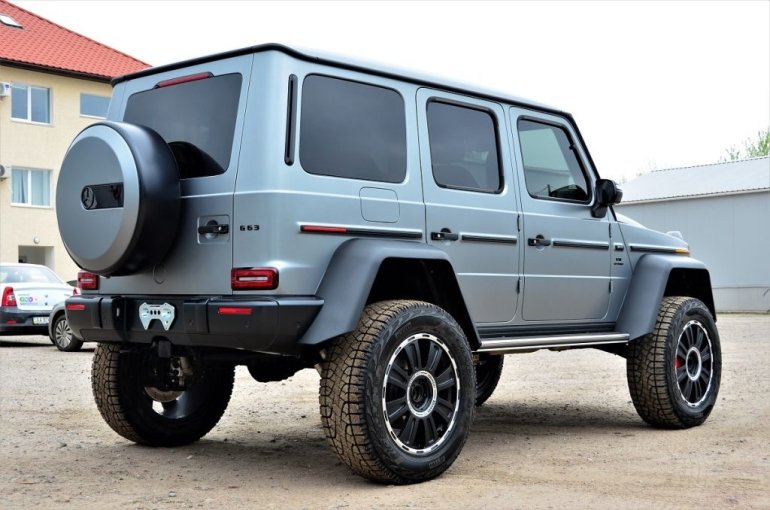 Житомирські майстри створили копію Mercedes-AMG G63 4×4²
