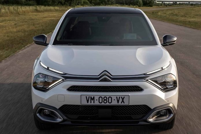 Citroen випустить новий крос-седан: перші подробиці