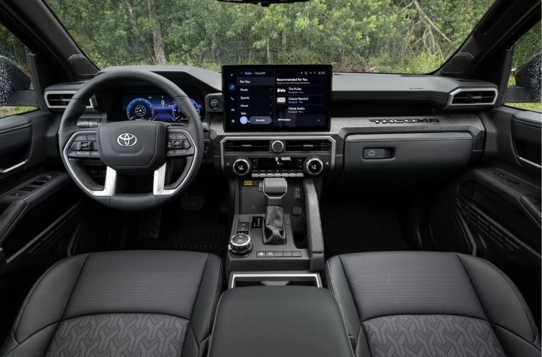 Toyota презентувала пікап потужністю 282 кінських сил