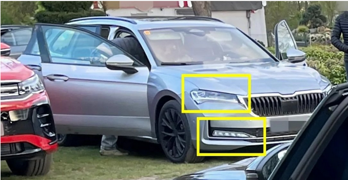 Нова Skoda Superb 2024 випадково засвітилася на випробуваннях прототипу Audi A5 з кузовом "універсал"