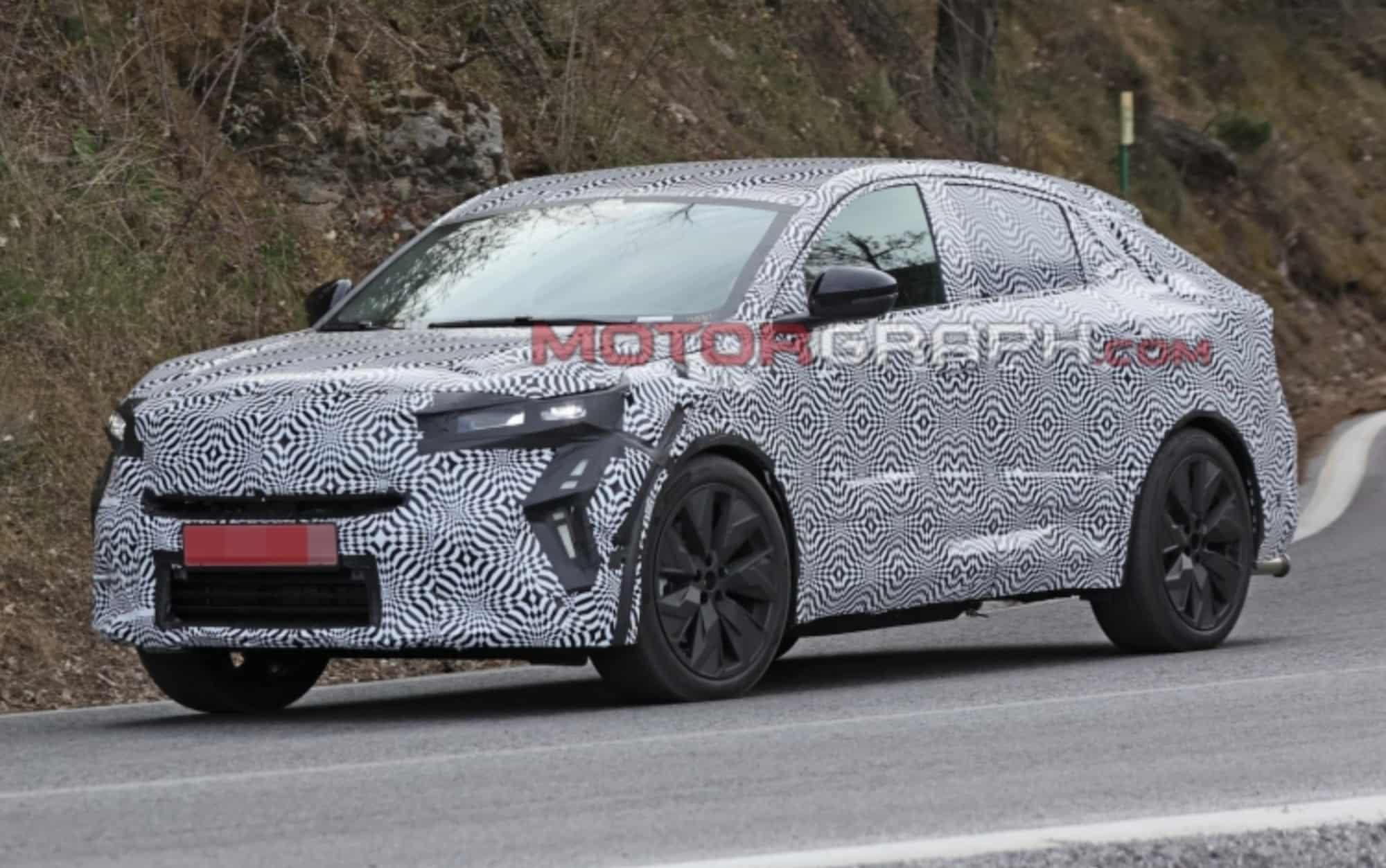 фото першого кросовера Renault, який розробляють Geely та Volvo