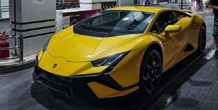 В столиці з'явився лімітований Lamborghini Huracan Tecnica за $350 000