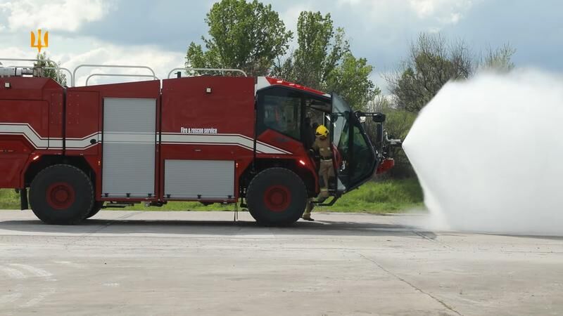 Техніка для військових аеропортів: нова підтримка від західних партнерів