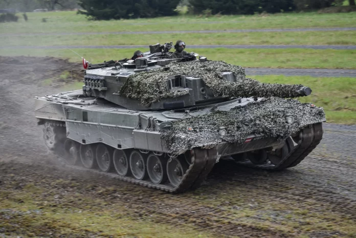 Rheinmetall відправить в Україну більше танків Leopard 2A4