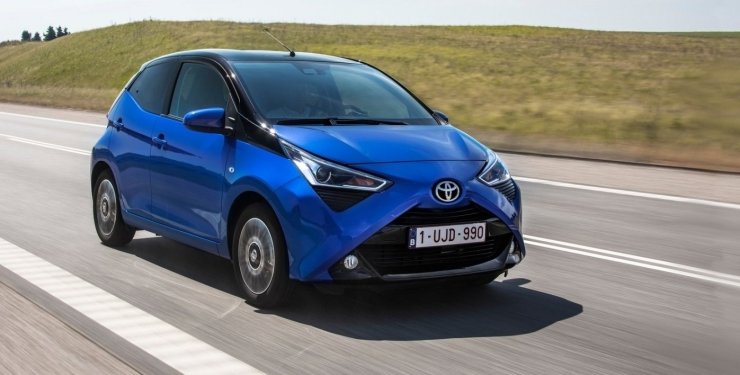 Звичних Toyota не буде вже через 10 років: компанія заявила про певні обмеження у виробництві