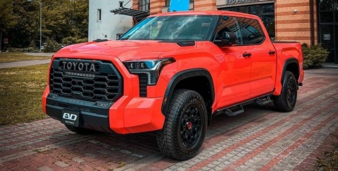 Унікальний Toyota Tundra TRD Pro 2023 року за $70 920 помітили в Україні