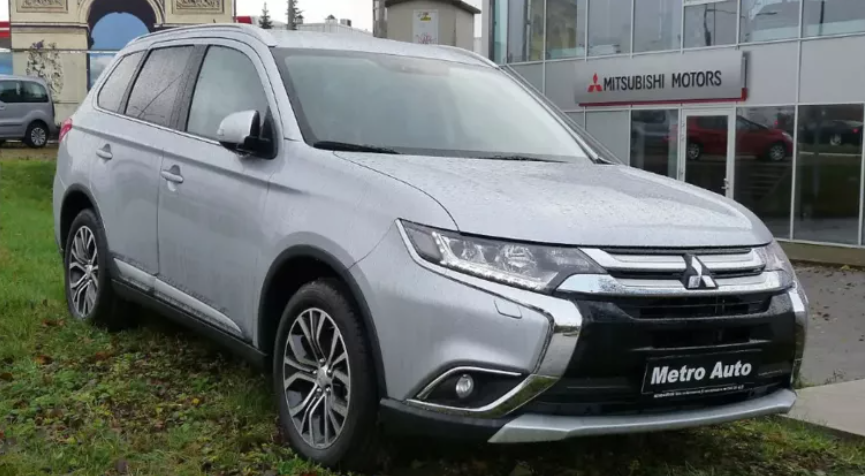 Як виглядає автопарк відомих українських футболістів: огляд моделей 