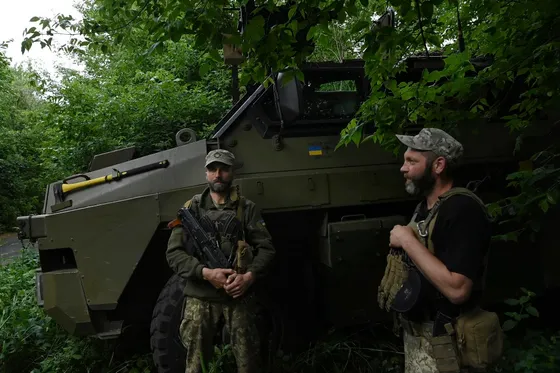 Броньовані автомобілі Hawkei увійдуть до нового пакету допомоги від Австралії