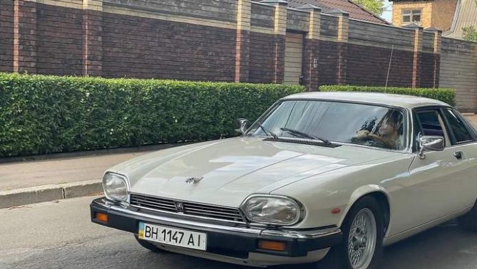 В Україні продають унікальний Jaguar XJS за $79 000