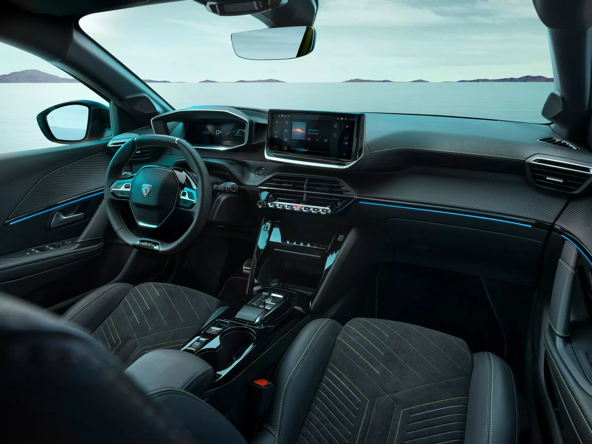 Оновлений Peugeot 208