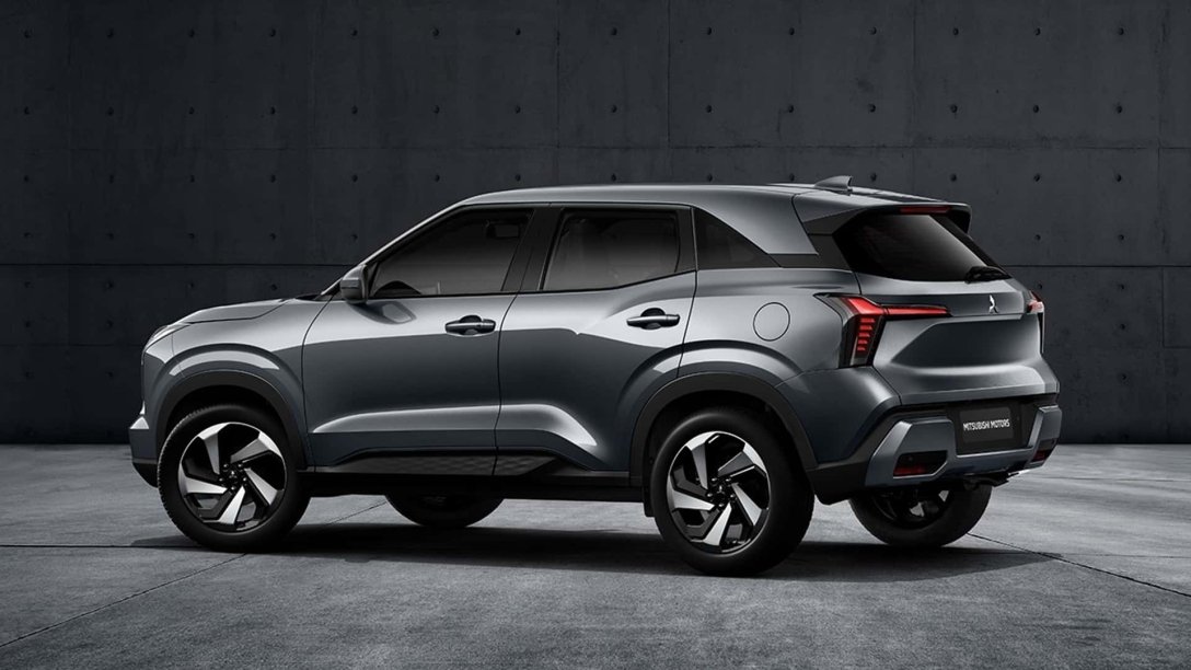 В мережу “злили” світлини нового кросовера від Mitsubishi за $20 000