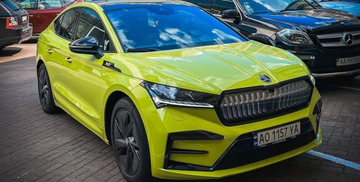 Українець придбав найшвидший та найдорожчий кросовер Skoda Enyaq Coupe iV за 63 300 євро