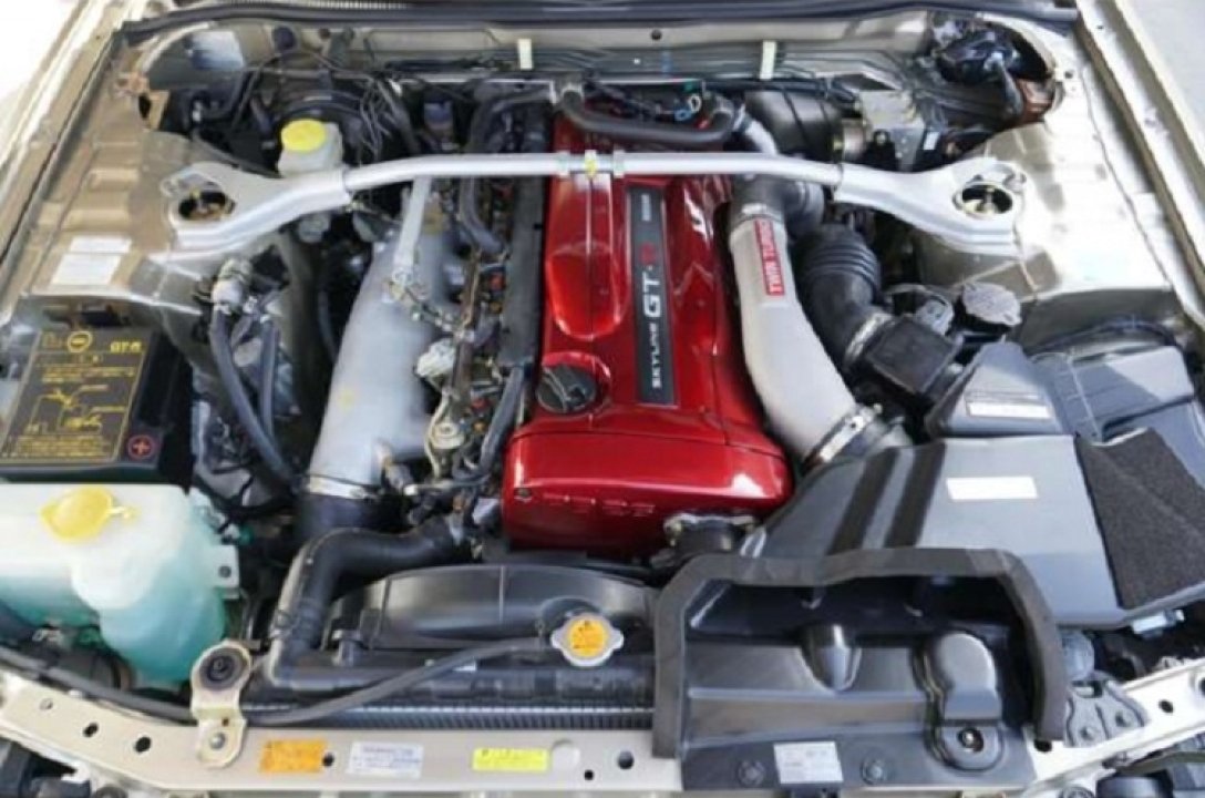 В старому гаражі знайдено ідеальний спорткар Nissan Skyline GT-R: раритетну модель продають за  $610 000