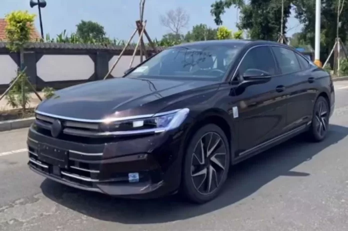 Прототип нового Volkswagen Magotan