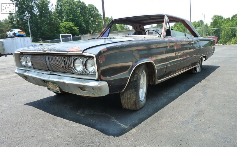 Культовий Dodge Coronet R/T 1960-х років виставили на продаж за $9 800