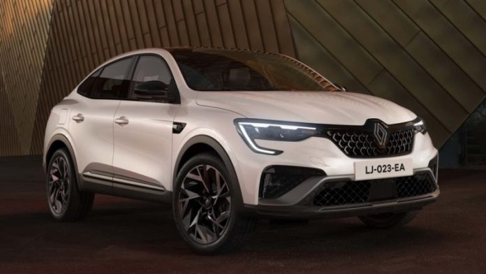 Оновлений кросовер Renault Arkan