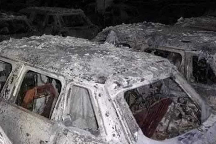 З'явилися фотографії автомобілів, що згоріли під час транспортування морем