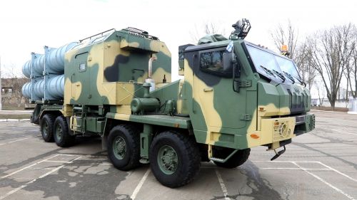 Б’є на 300 км: Україна створила ракетний комплекс, що може вражати російське ППО