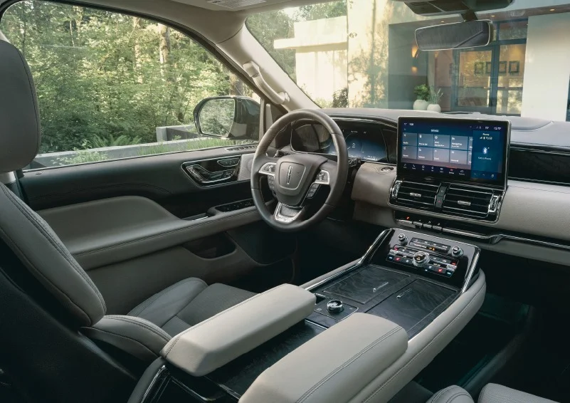 Lincoln Navigator 2023