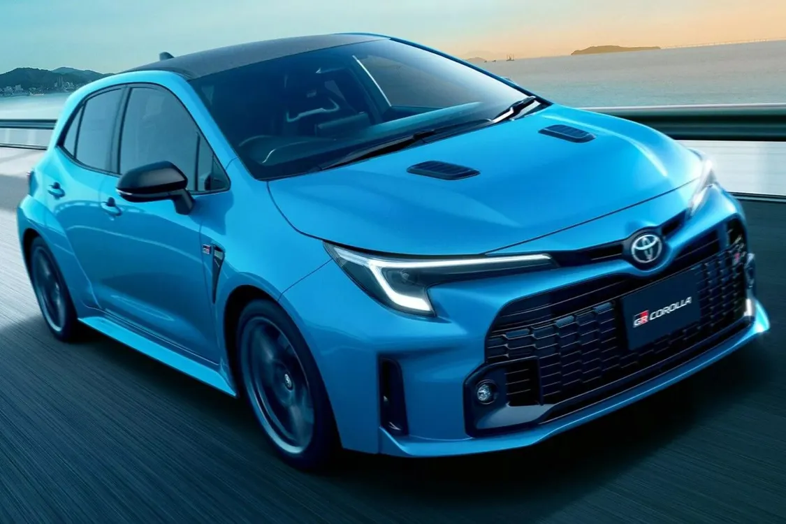 Toyota GR Corolla отримала новий колір та оновлення, що покращило керованість: подробиці
