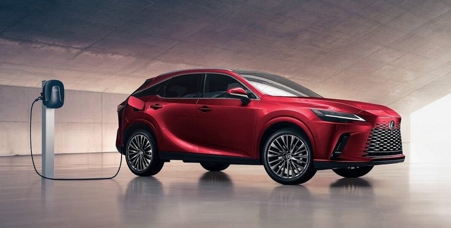 Новинка від Lexus з витратою пального 2,8 л на 100 км