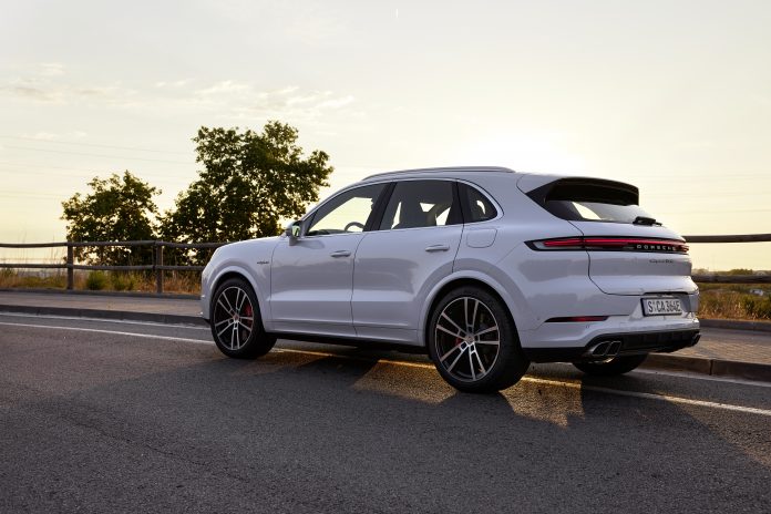 Porsche Cayenne 2024 з надзвичайно низькою витратою палива — 2 л на 100 км