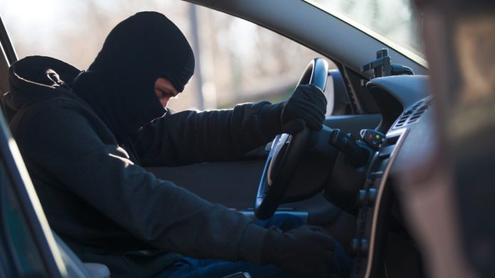 Поліція розповіла про нові схеми викрадення автомобілів в Україні