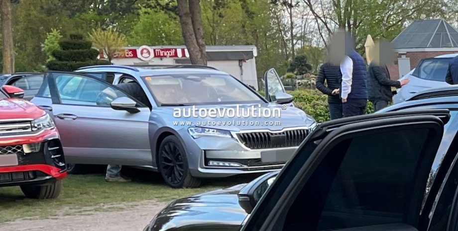 Шпигунське фото Skoda Superb 2024