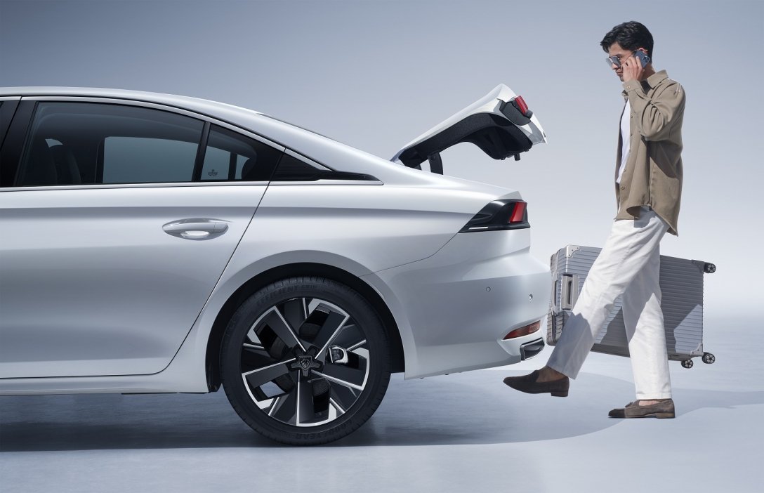 Peugeot 508 L 2023 