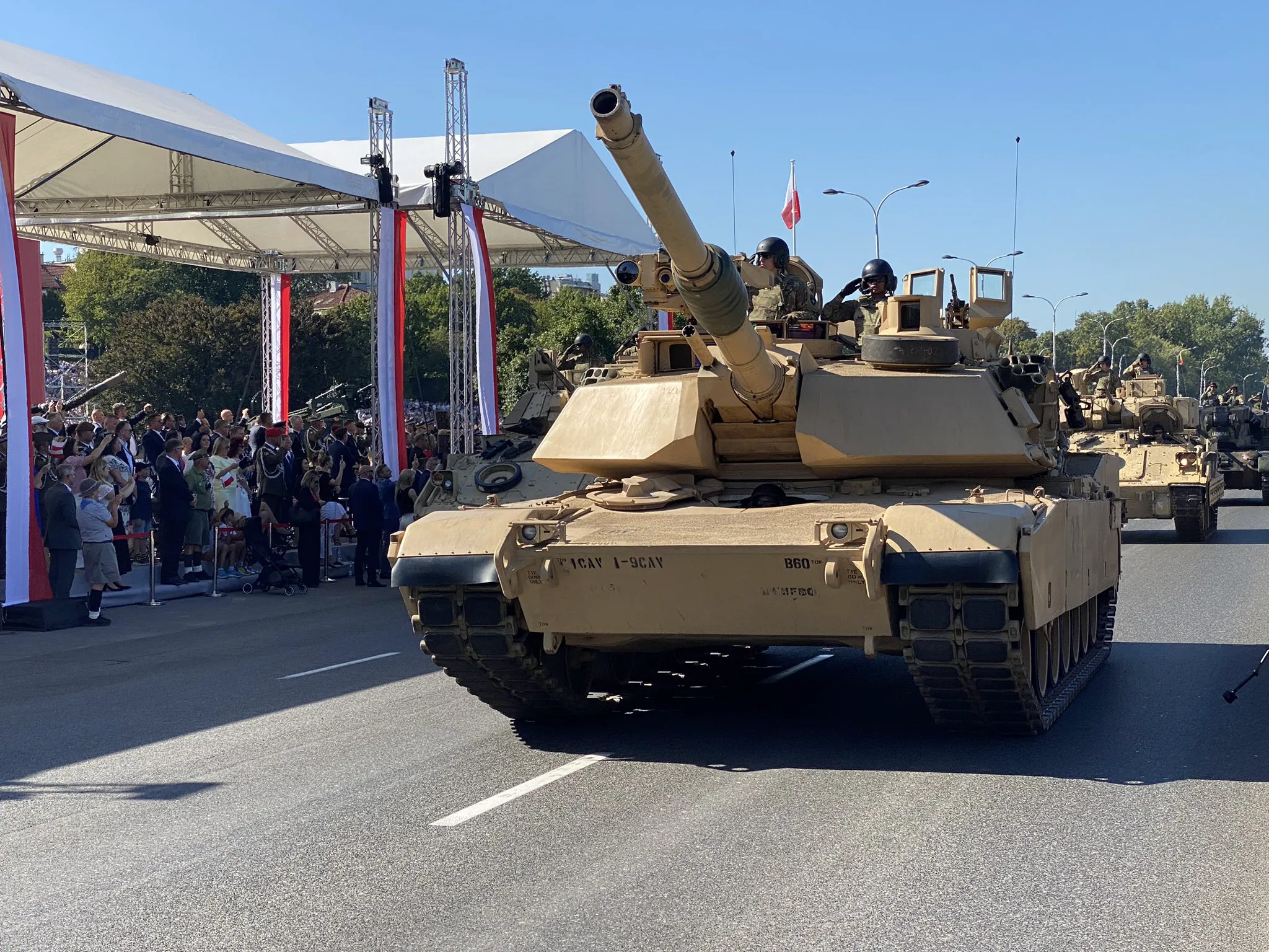 Військовий парад у Польщі: яку військову техніку має у своєму арсеналі Варшава