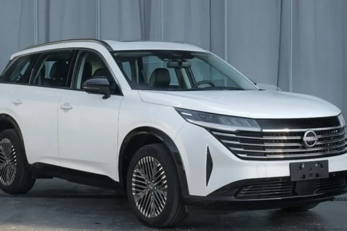 Вражаючий та доступний: Nissan презентувала кросовер на 7 місць та потужністю 252 к.с.