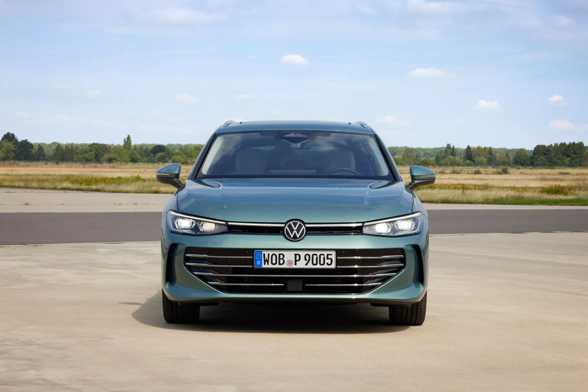 Седан VW Passat B9 2024
