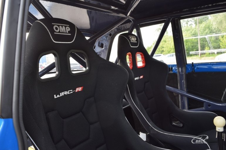 Lada за 72 125 євро: в Ризі знайшли копію відомого гоночного седана