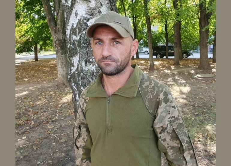 Танк-камікадзе з вибухівкою: як українські бійці винахідливо борються з окупантами 